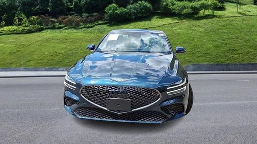 2024 Genesis G70 2.5T RWD