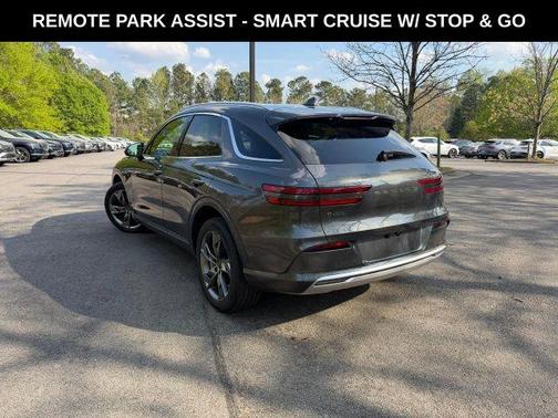 Makalu Gray 2023 Genesis Electrified GV70 Advanced AWD