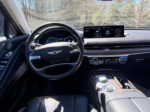 2024 Genesis Electrified G80 Advanced
