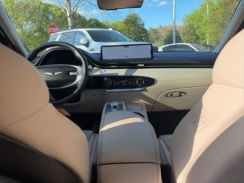 Vik Black 2025 Genesis GV70 2.5T AWD