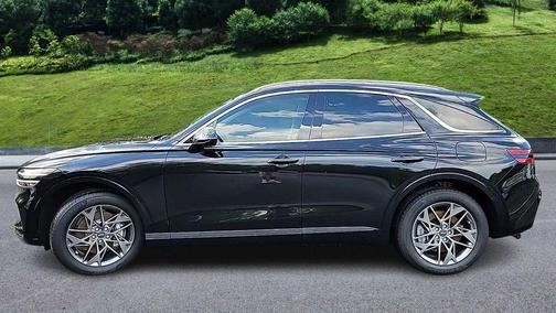 Vik Black 2025 Genesis GV70 2.5T AWD