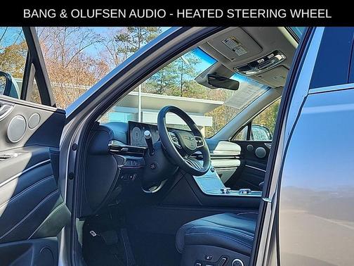 2025 Genesis GV80 2.5T