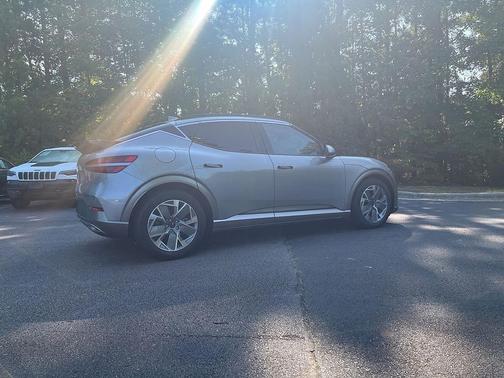 2025 Genesis GV60 Standard RWD