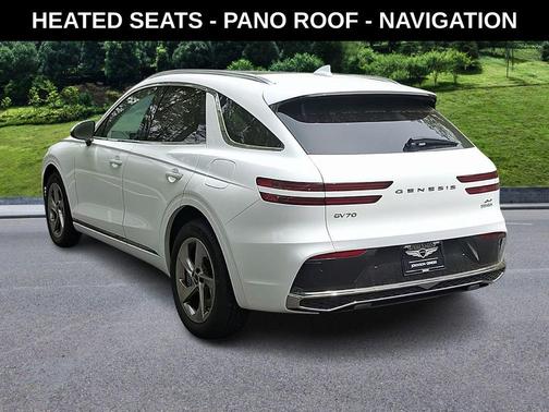 Alta White 2026 Genesis GV70 2.5T Select