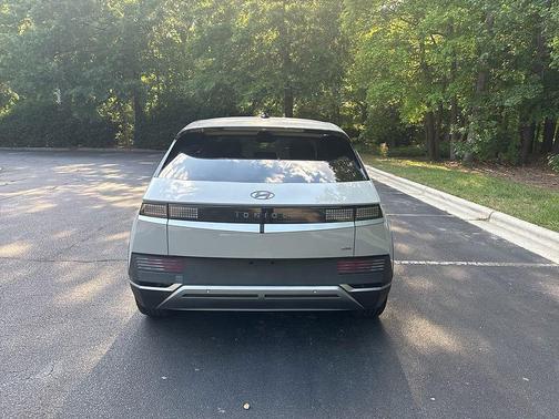 Cyber Gray 2024 Hyundai IONIQ 5 SEL