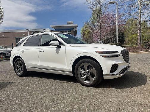 Uyuni White 2026 Genesis GV70 2.5T Select