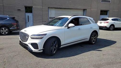 Matterhorn White 2024 Genesis GV70 3.5T AWD Sport