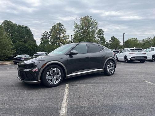 2025 Genesis GV60 Standard RWD