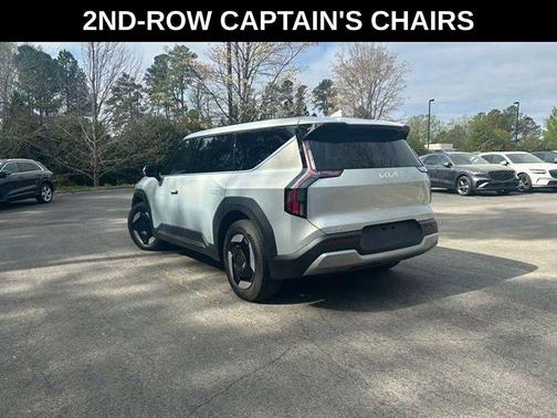 Ivory Silver 2026 Kia EV9 Light Long Range