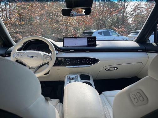2025 Genesis Electrified GV70 Advanced AWD