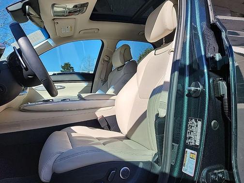 2023 Genesis GV70 2.5T AWD