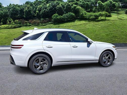 Uyuni White 2026 Genesis GV70 2.5T Advanced