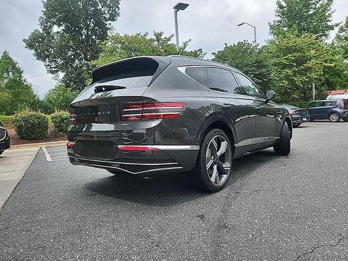 2025 Genesis GV80 2.5T
