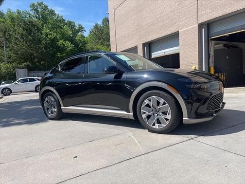 2024 Genesis GV60 Standard RWD