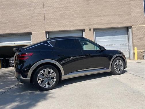 2024 Genesis GV60 Standard RWD