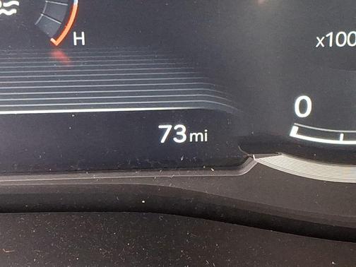 2026 Genesis G70 2.5T RWD Prestige