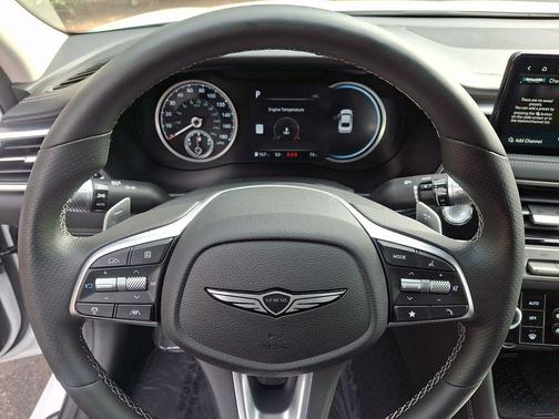 2026 Genesis G70 2.5T RWD Prestige