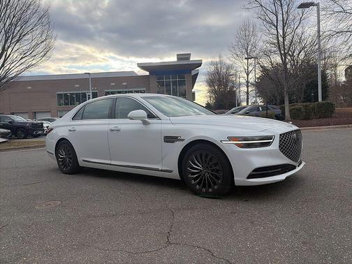 2020 Genesis G90 Premium