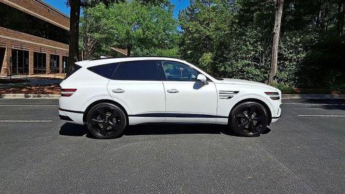 Uyuni White 2026 Genesis GV80 3.5T