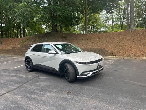 Cyber Gray 2024 Hyundai IONIQ 5 SEL