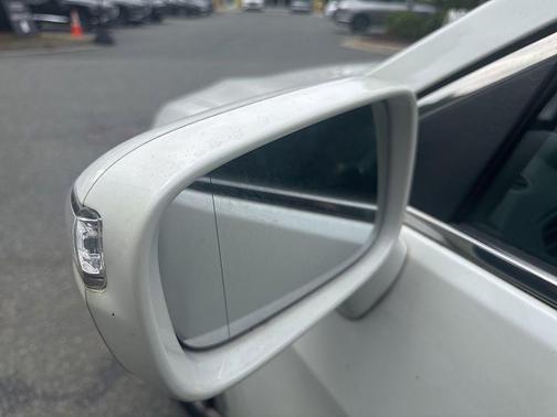White Diamond Pearl 2018 Acura RDX AcuraWatch Plus Package