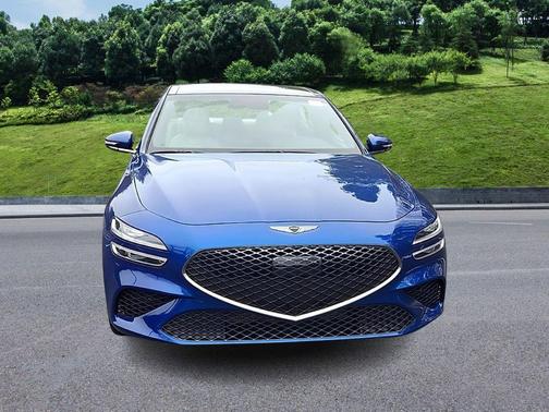 2025 Genesis G70 2.5T RWD