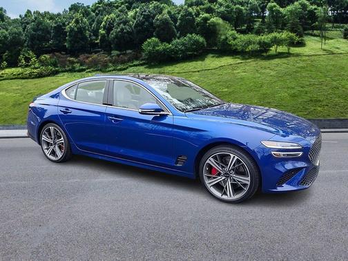 2025 Genesis G70 2.5T RWD