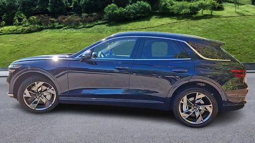 2025 Genesis Electrified GV70 Advanced AWD