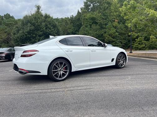 2025 Genesis G70 2.5T AWD