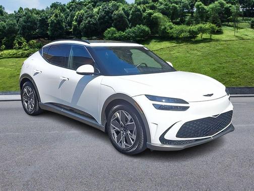 2024 Genesis GV60 Standard RWD