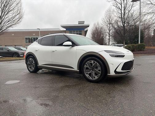 2024 Genesis GV60 Standard RWD