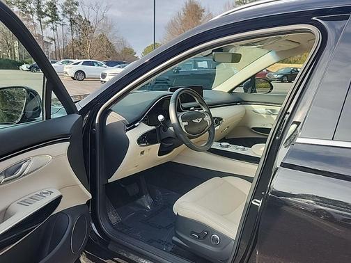 2025 Genesis GV70 2.5T AWD