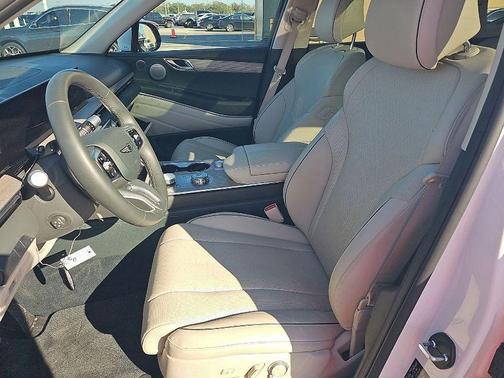 2025 Genesis GV80 2.5T