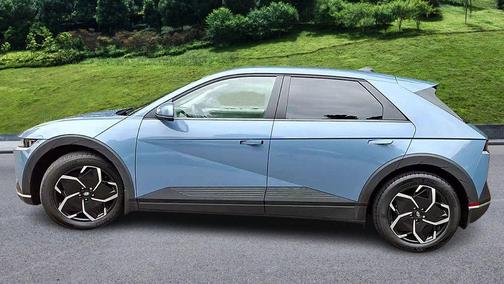 2024 Hyundai IONIQ 5 SE
