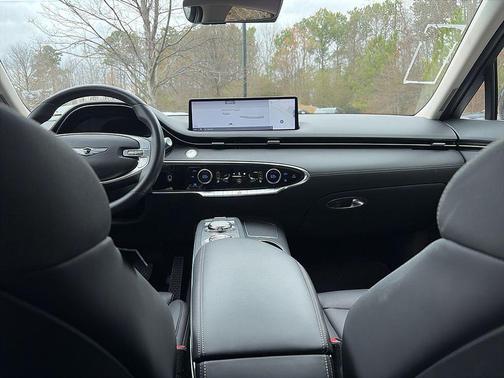 2025 Genesis GV70 2.5T AWD