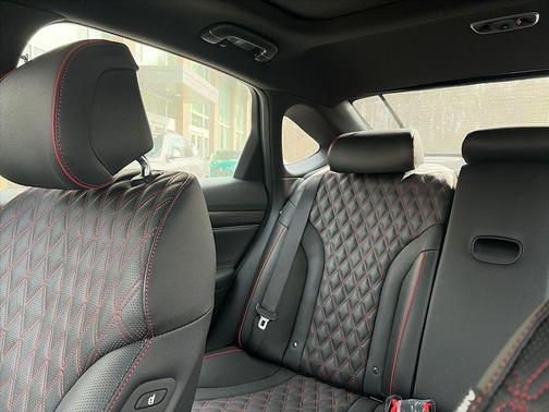 2024 Genesis G80 2.5T AWD