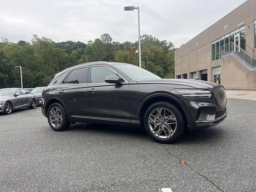 2025 Genesis GV70 2.5T AWD