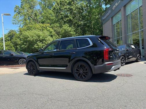 Ebony Black 2022 Kia Telluride SX