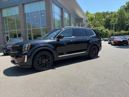Ebony Black 2022 Kia Telluride SX