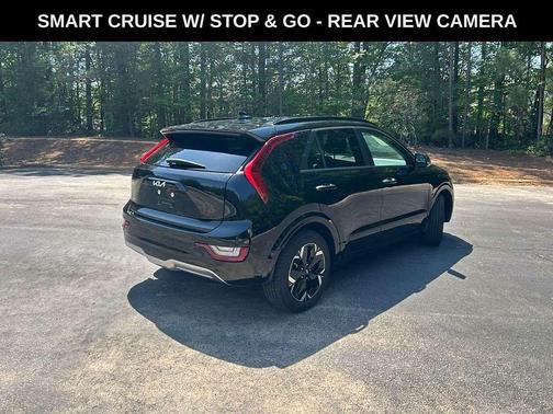 Aurora Black 2024 Kia Niro EV Wave