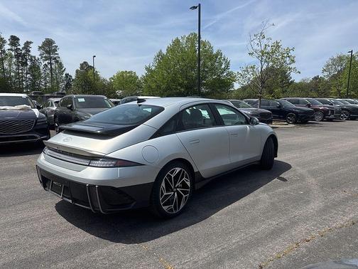 Gravity Gold Matte 2024 Hyundai IONIQ 6 SEL