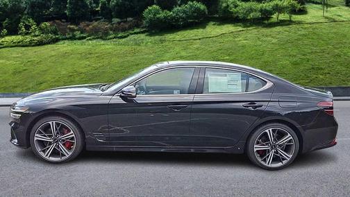 2025 Genesis G70 3.3T AWD Sport Advanced