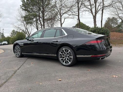 2025 Genesis G90 3.5T e-SC AWD