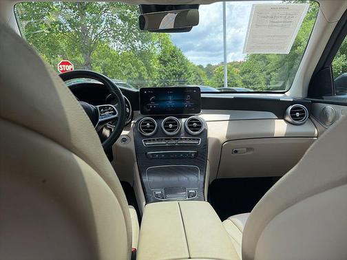 Graphite Grey Metallic 2021 Mercedes-Benz GLC 300 Base