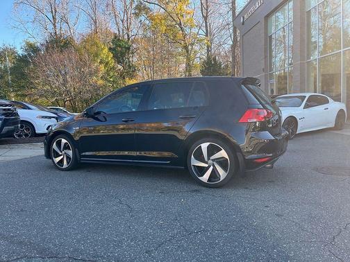 2017 Volkswagen Golf GTI 2.0T S 4-Door