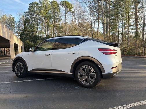 2025 Genesis GV60 Standard RWD