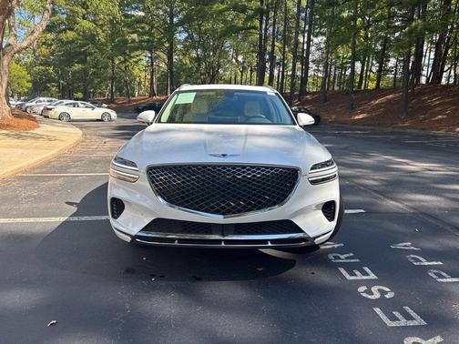 Alta White 2023 Genesis GV70 2.5T AWD