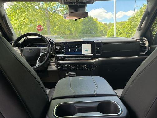 Black 2024 Chevrolet Silverado 1500 LT Trail Boss