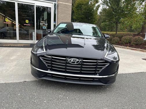 2023 Hyundai SONATA SE