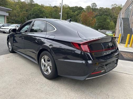 2023 Hyundai SONATA SE